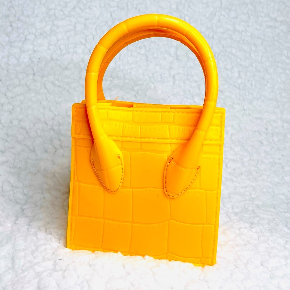 Prissy Mini Handbag